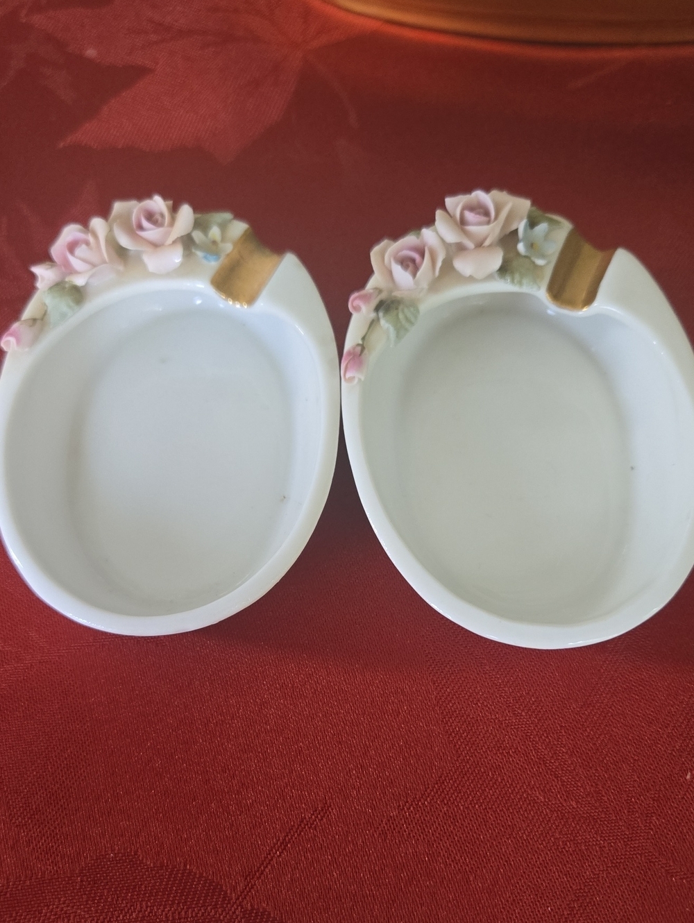 Lefton Personal Porcelain Floral Ashtray Pair with Pink Roses and Gold Trim